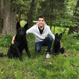 Meet your Posher, Kyle